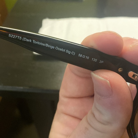 “Coach” brand glasses/sunglasses case. Fantastic shape! Very stylish! Unisex - Picture 10 of 10